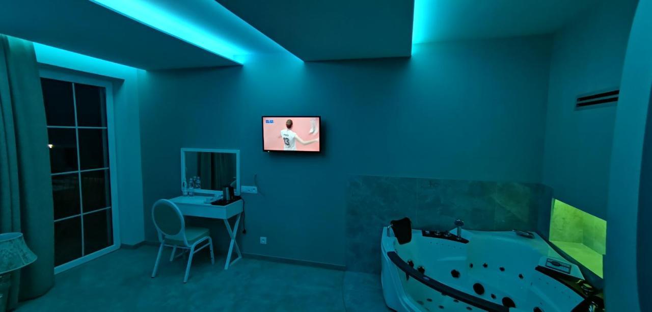 Hotel Sevilla Gold Leczeszyce Экстерьер фото