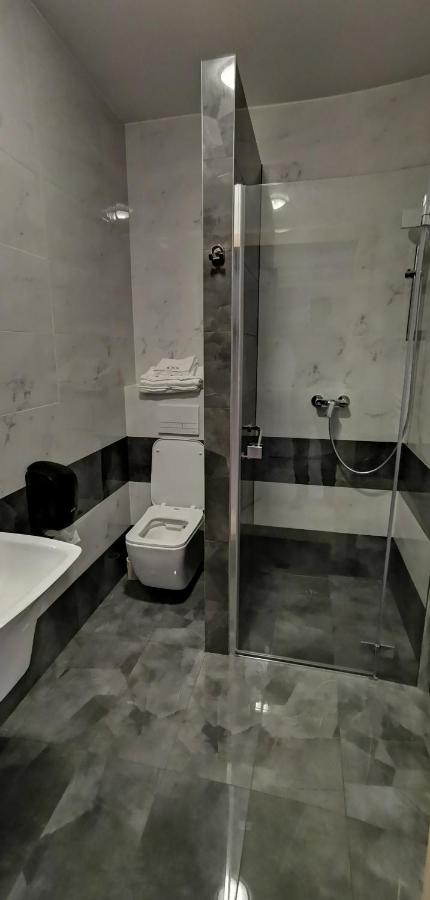 Hotel Sevilla Gold Leczeszyce Экстерьер фото
